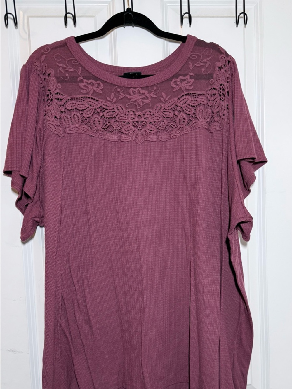 Torrid Mauve Lace Yoke Short Sleeve Top